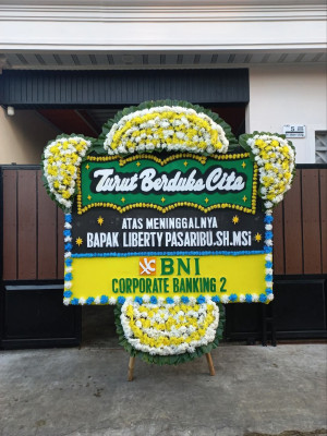 Papan Bunga Duka di Demangrejo